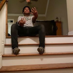 Meet your Posher, Robert